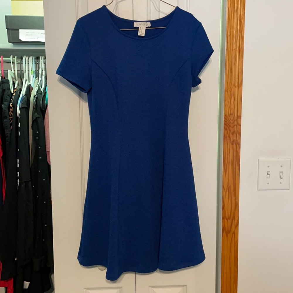 Blue short sleeve dress